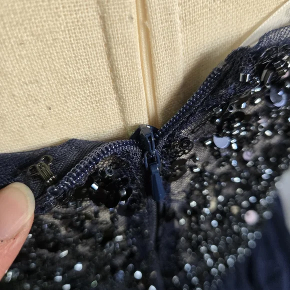 JULES & CLEO | Floral Encrusted Bodice Strapless Ball Gown in Navy sz 4 - Picture 6 of 15